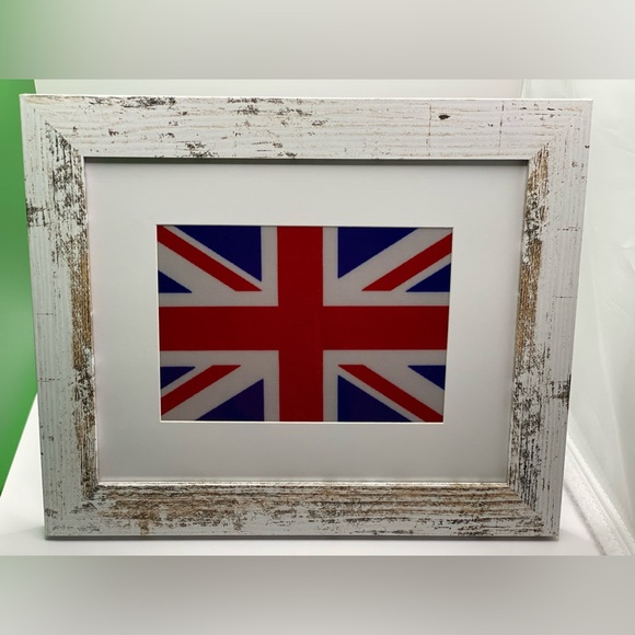 UK white 8x10 framed flag with laminated flag 5x7Gift